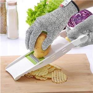4 PCS (M+L) Cut Resistant Gloves Level 5 Protection for Kitchen, Upgrade Safety Anti Cutting Gloves for Meat Cutting, Wood Carving, Mandolin Slicing and More(Large+Medium)
