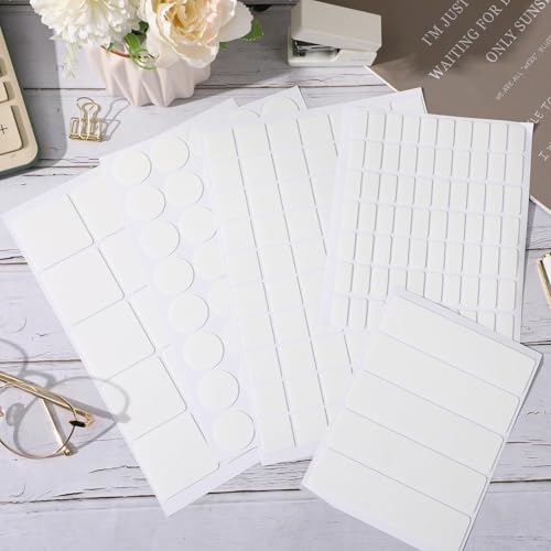JANYUN 560 Pcs Double Sided Sticky Dots Removable Square Putty Clear Double Sided Tape for Crafts No Trace Sticky Tack Adhesive Tape (Square10 mm) - size: 0.39"x0.39" Square