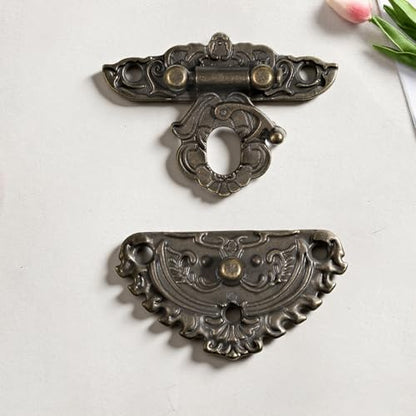 Jewelry Box Hardware, Antique Engraved Latch Hasp Jewelry Box Hinges and Corner Protectors Hardware Kit with Mounting Screws for Decorative Cabinet Small Wooden Boxes