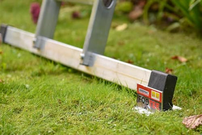Ladder Safety Anti-Slip Footing Device for Decking and Grass | Footee | Laddermat
