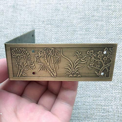 4Pcs Antique Embossing Brass Decorative Corner Protectors Braces Classical Furniture Tables and Chairs TV Cabinet Corner Guard Edge Cover