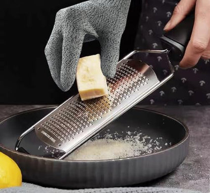 Cut Resistant Gloves,1 Pairs Food Grade Level 5 Protection, Safety Kitchen Cut Gloves for Oyster Shucking, Fish Fillet Processing, Mandolin Slicing, Meat Cutting and Wood Carving(Gray-Small) - color: Gray, size: Small (Pack of 2)